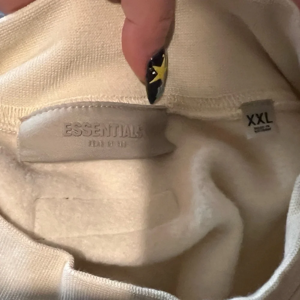 NWT Men’s ESSENTIALS Sweater - Egg Shell/Cream - 2XL - Picture 10 of 12